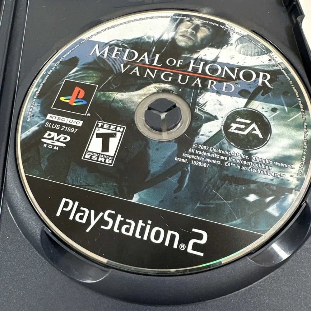 Medal of Honor: Vanguard Sony PlayStation 2 PS2 + Manual Used 2007